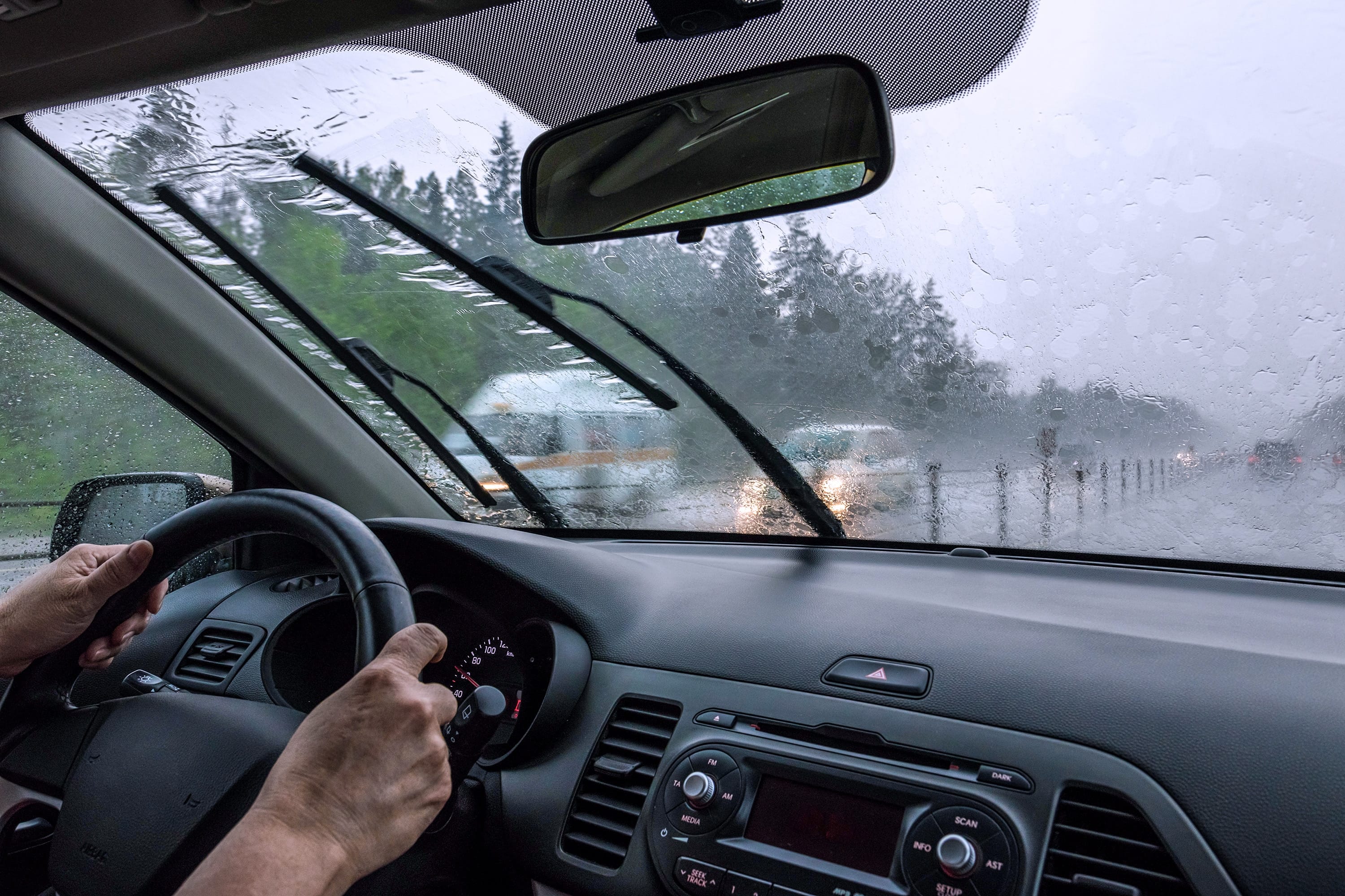 Tips For Driving In The Rain To Improve Road Safety