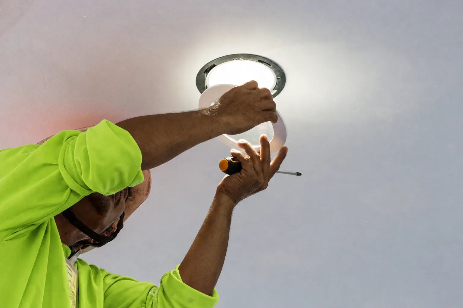 Light Bulb Replacement Atlanta GA