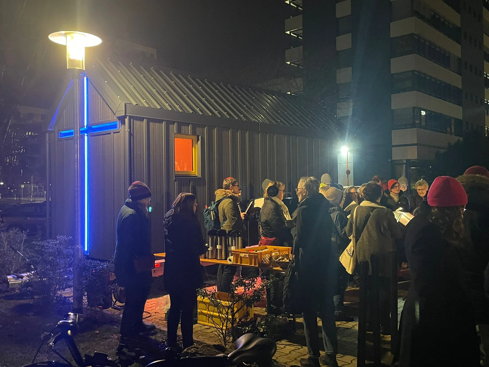 Die Tiny Church bei Nacht