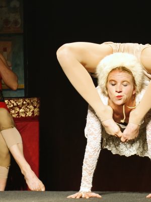 Kabaret Kalashnikov (international)