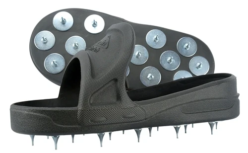 Epoxy spike shoes with metal-stud soles