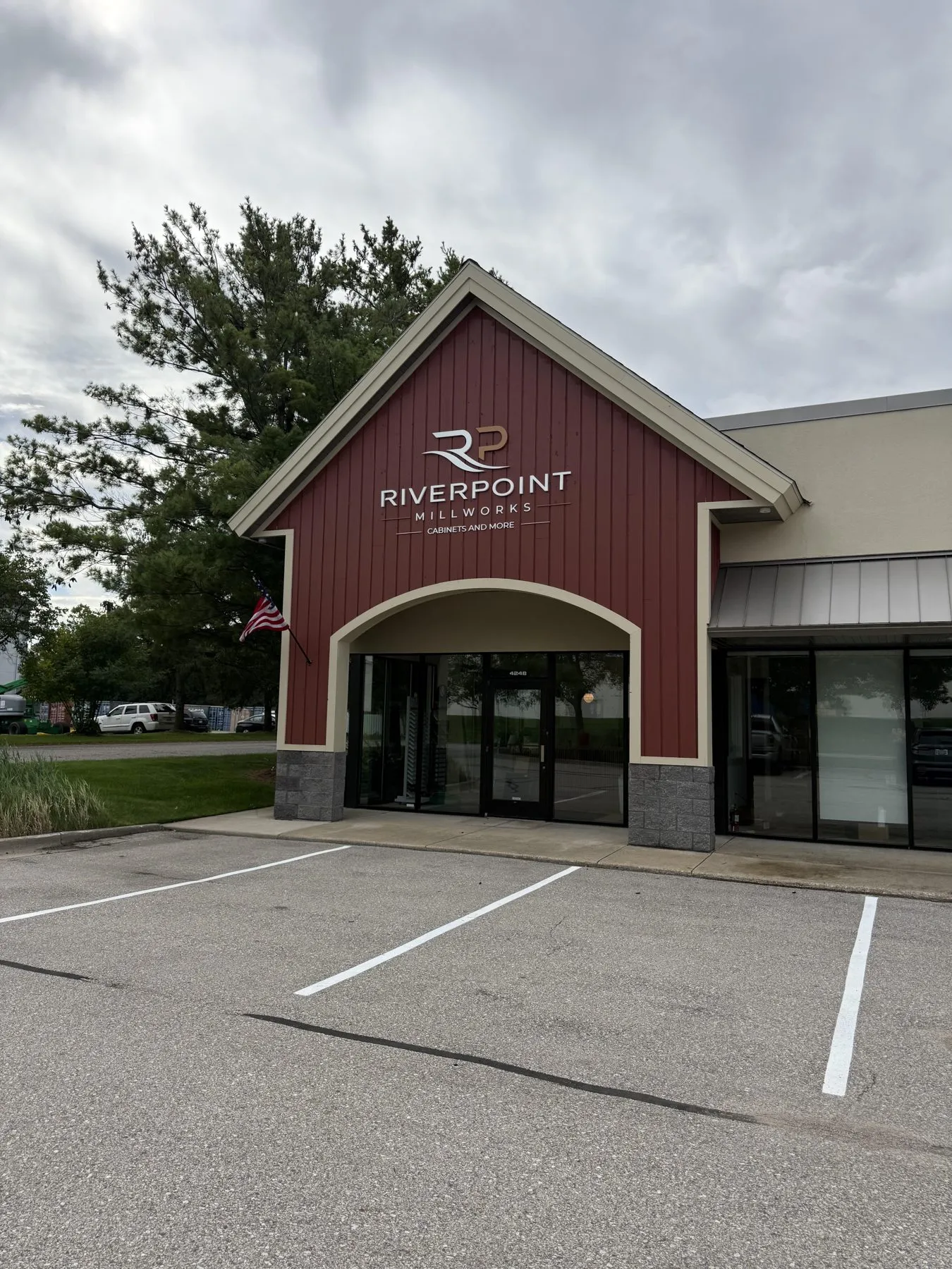 Riverpoint Millworks showroom exterior