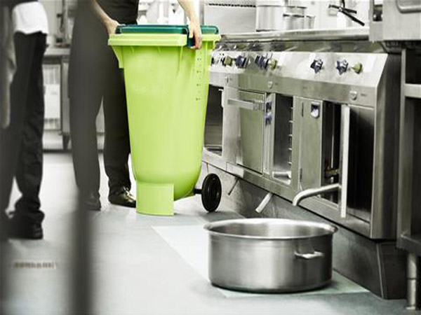 image of truck maintenance