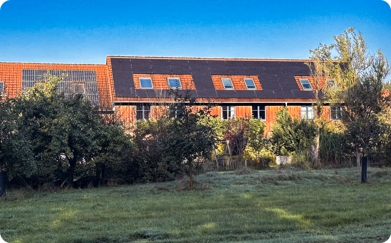 Reihenhaus in Osnabrück mit PV-Anlage von metergrid auf dem Dach - erfolgreich umgesetztes Mieterstrom Projekt