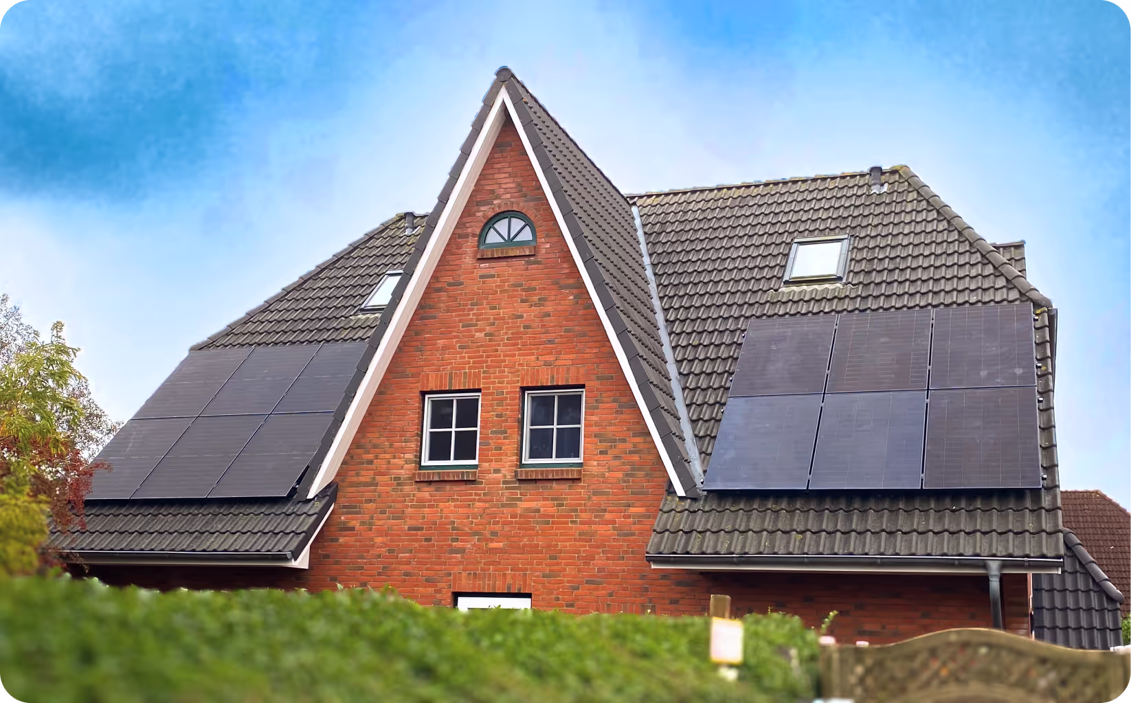 Ferienhaus in Sankt Peter-Ording: Friesenhaus mit PV-Anlage für grünen Mieterstrom von metergrid