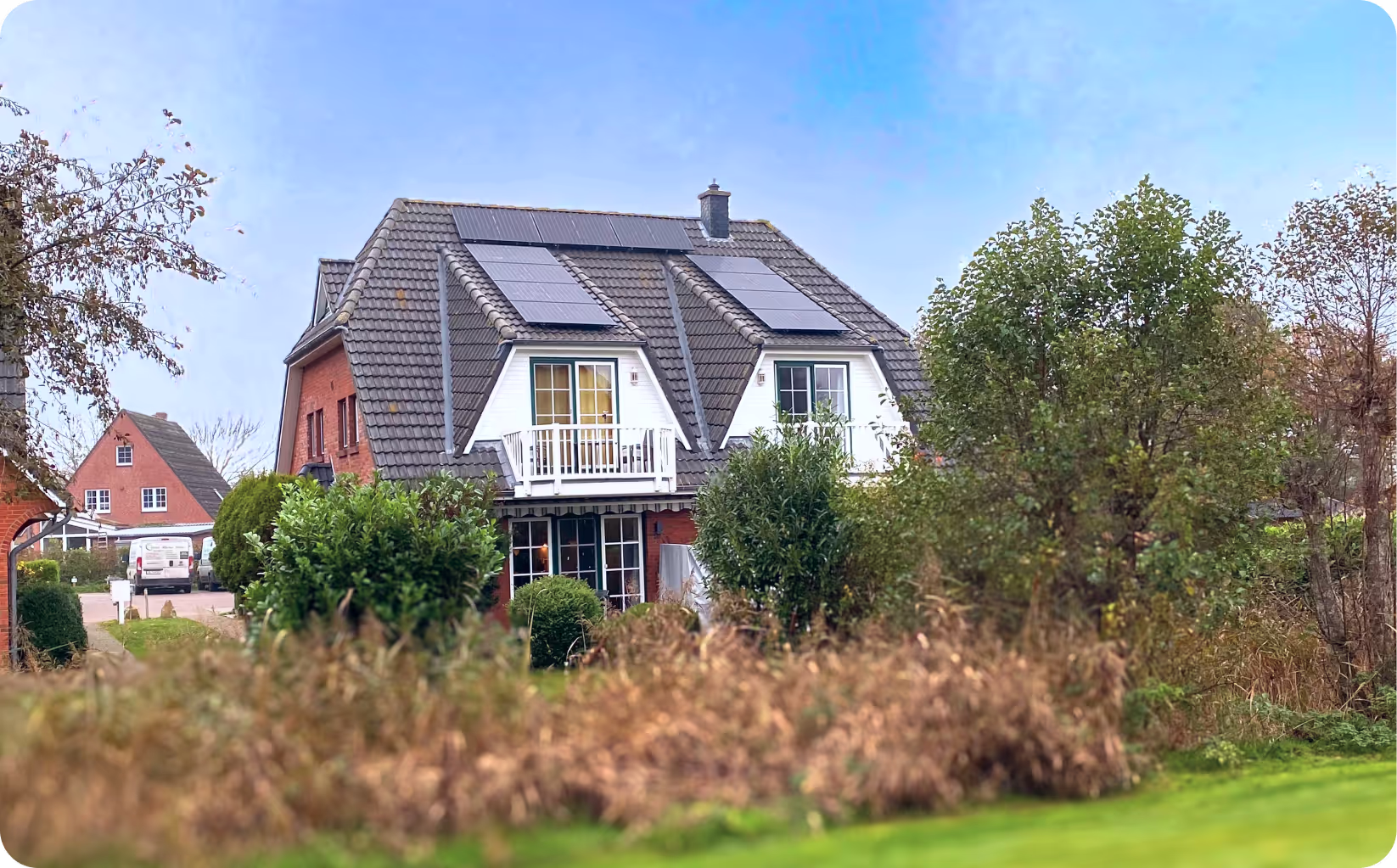 Ferienhaus in Sankt Peter-Ording mit Solaranlage für grünen Mieterstrom: Der Eigentümer wählte für die Umsetzung das Service-Paket metergrid Plus