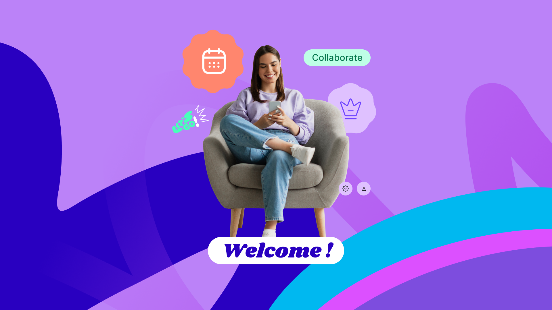 Jeune femme assise dans un fauteuil gris, souriante, utilisant un smartphone avec des icônes colorées et le mot Welcome ! Montrant expertise et organisation.
