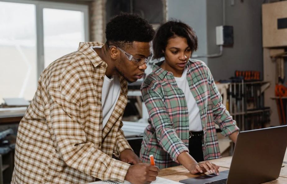 Recent prosecutions: Manufacturer receives six-figure fine following apprentice injury