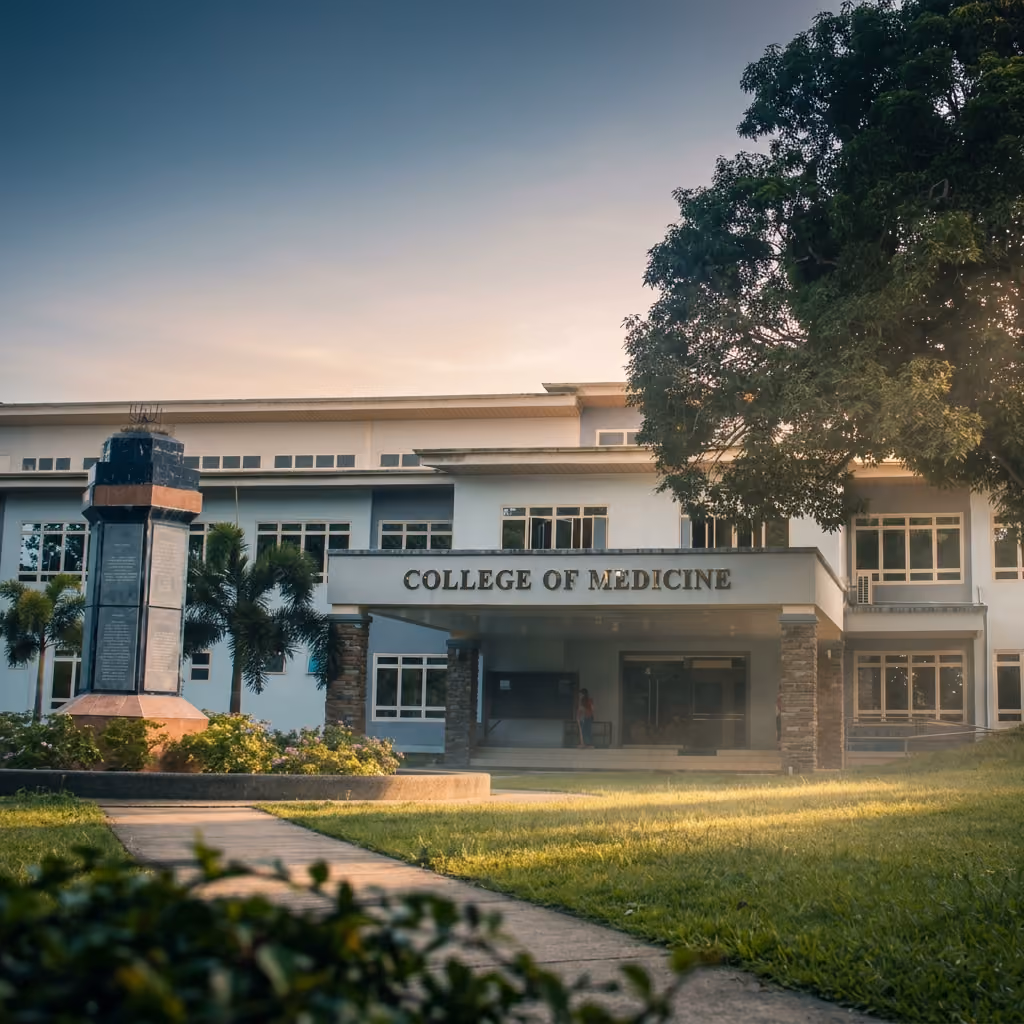 Adventist University of the Philippines - College of Medicine (Silang)