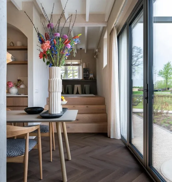 Clermont Visgraat XL 77827 PVC vloer in eetkamer