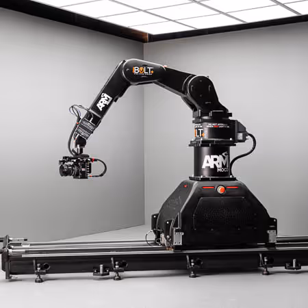 Bolt Jr+ on track in a clean studio
