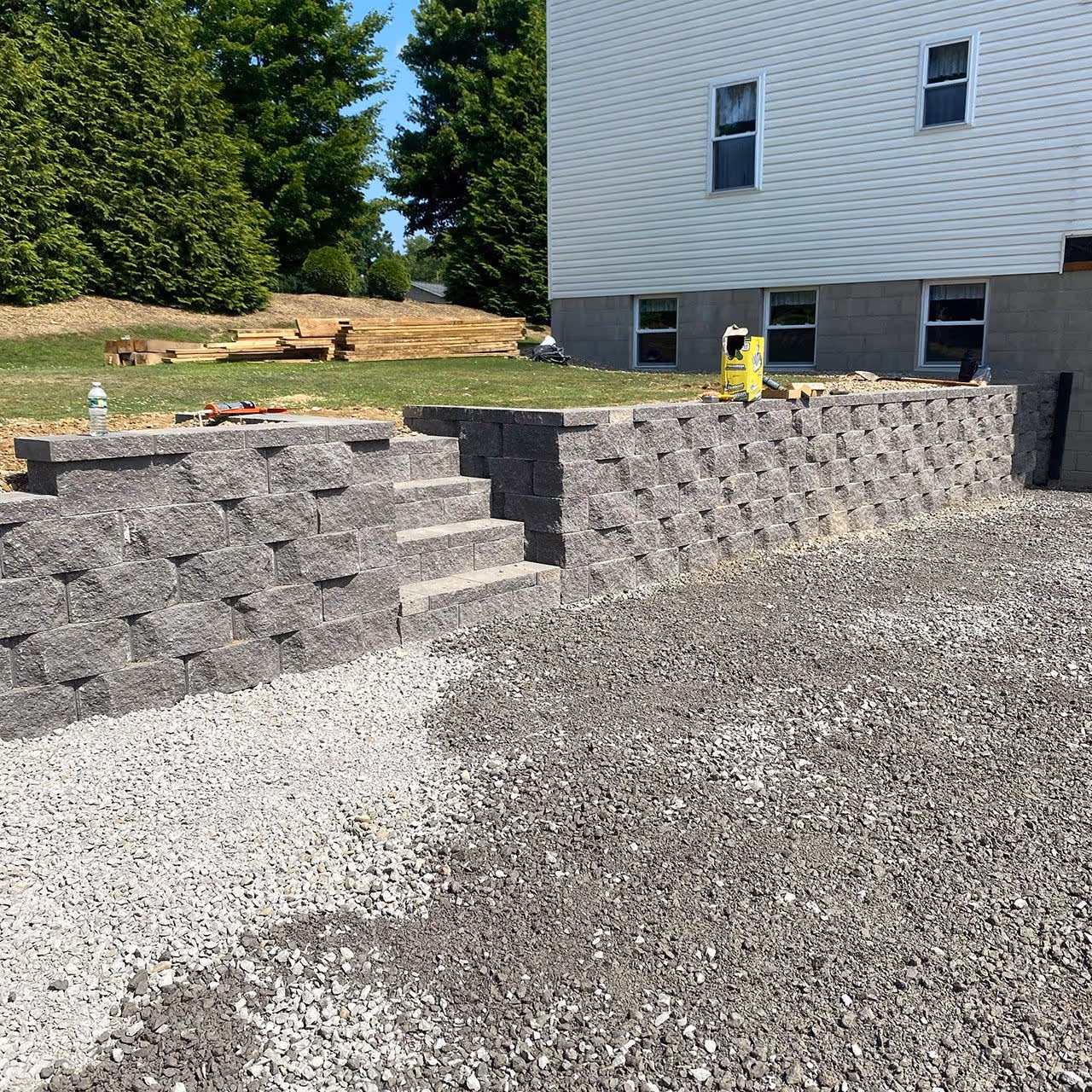 Retaining wall construction and hardscaping services Pennsylvania