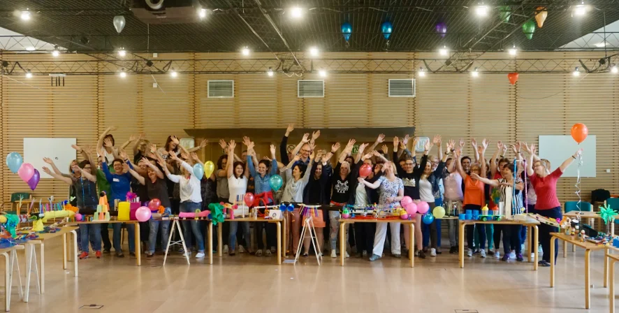 La plus grande réaction en chaîne, moment de cohésion d'équipe réussi