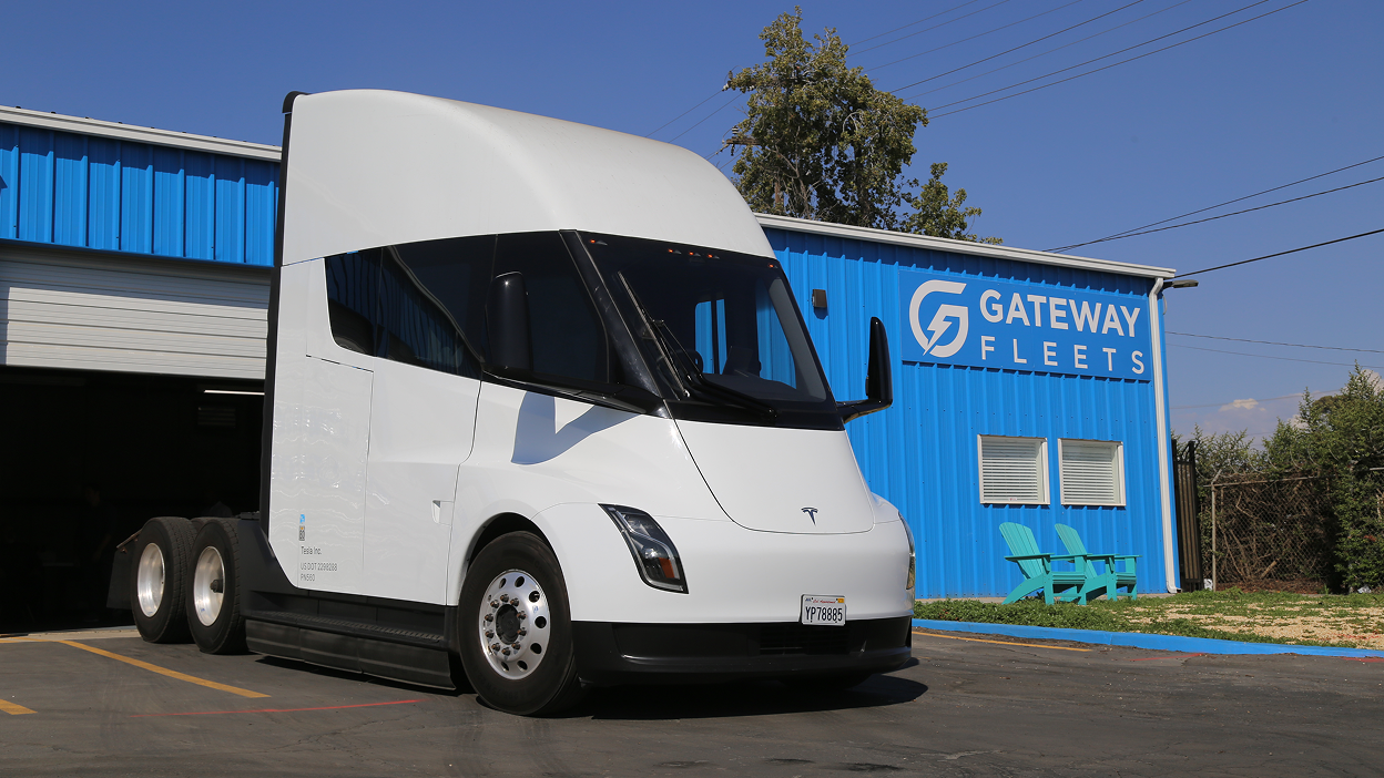 Electric semi truck at Gateway Fleets facility
