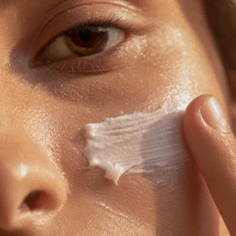 Carbossiterapia del viso per pelle spenta e affaticata — riattivazione della luminosità e della microcircolazione nello studio di dermoestetica ARCHIVIA