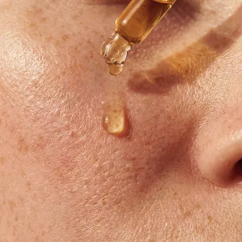Carbossiterapia del viso per pelle spenta e affaticata — riattivazione della luminosità e della microcircolazione nello studio di dermoestetica ARCHIVIA