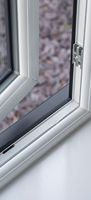 Window that will not close properly in a Leicester home