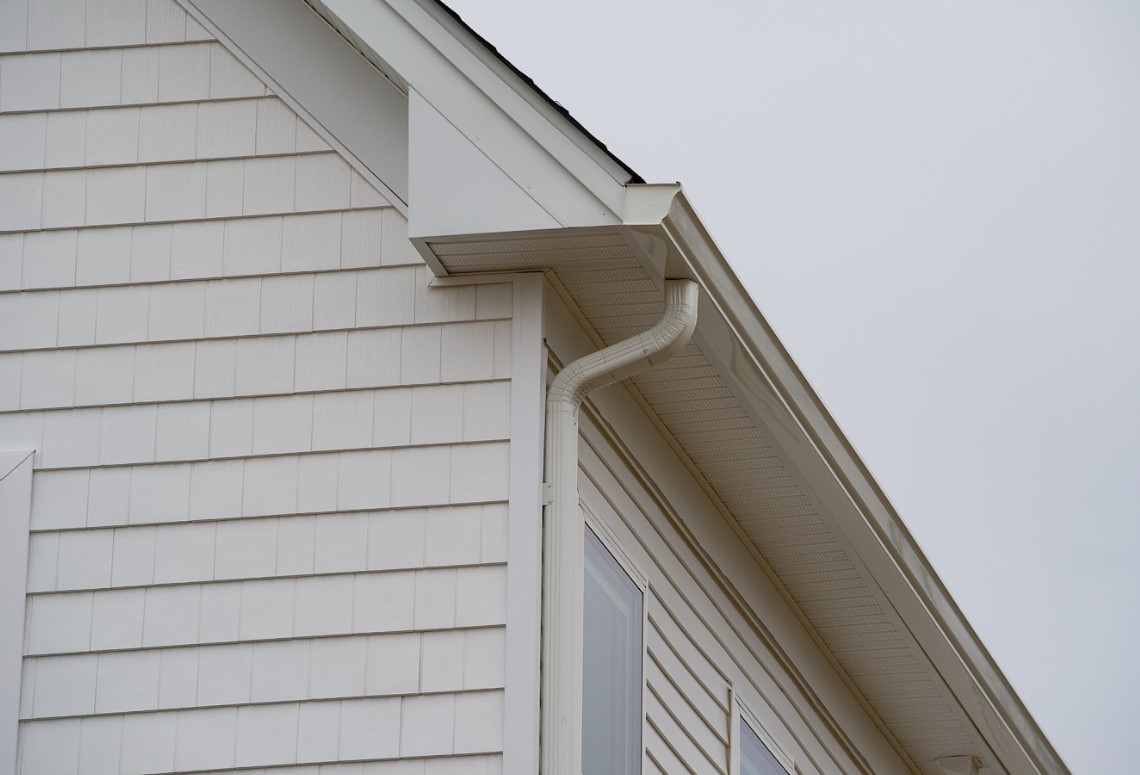 seamless gutters in Orange County