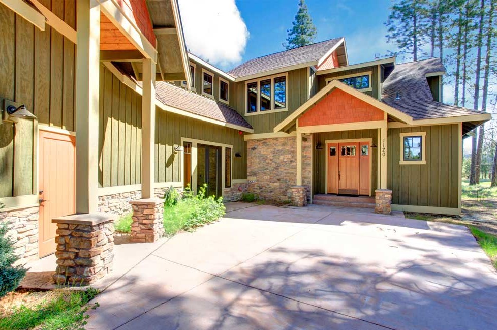 wood siding in Southern California