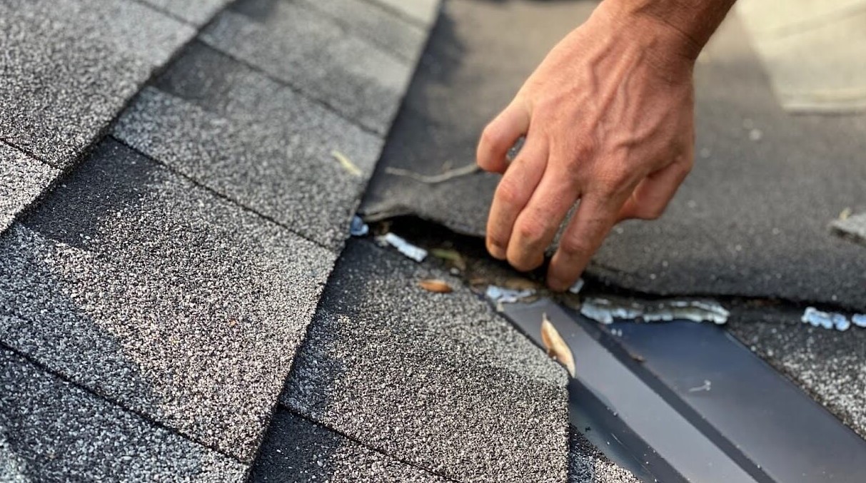 roof inspection in Fullerton