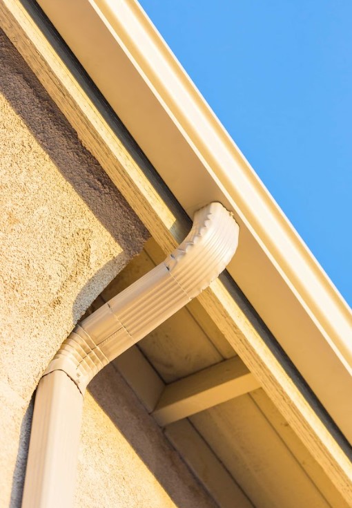 gutter maintenance in Fullerton