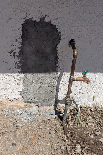 Stucco wall repair - providing professional handyman services in Simi Valley.