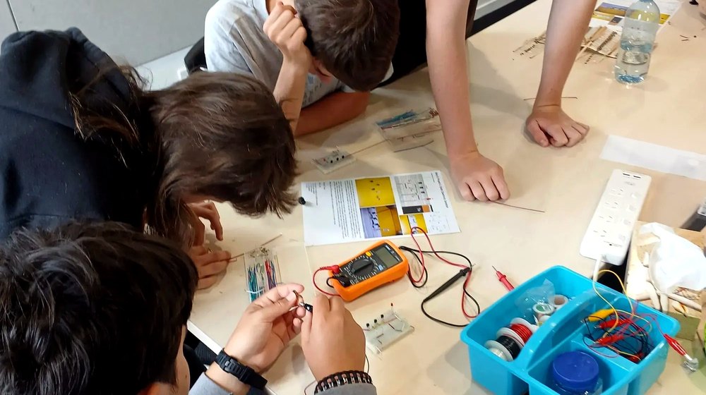 Students working on electronics