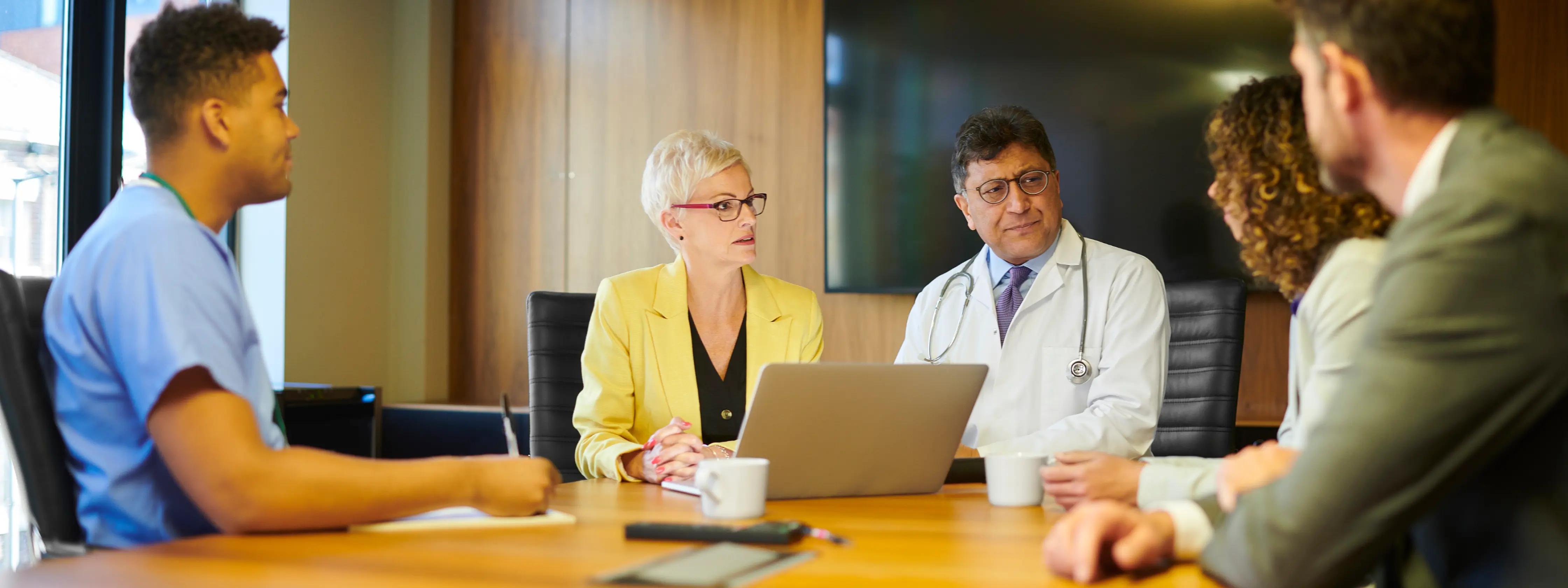Top 5 Strategies for Finance Leaders to Optimize Healthcare Revenue Cycle