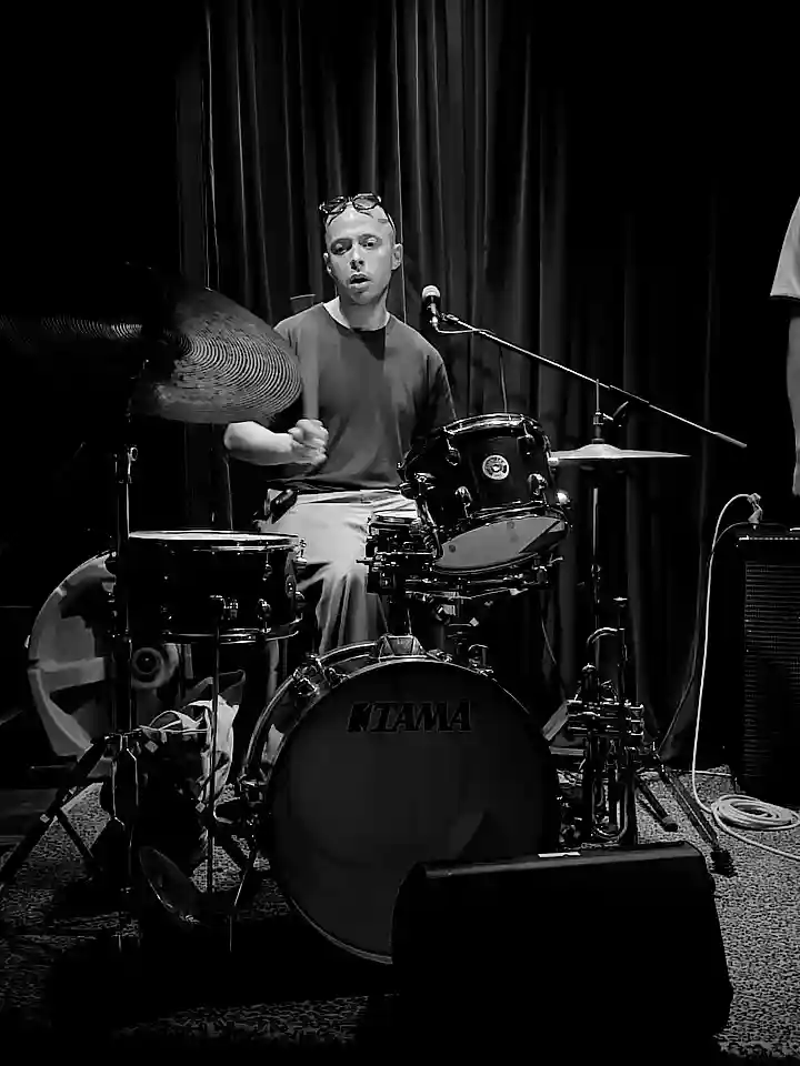 Meet The 392 Trio 🥁

Three musicians, one new monthly residency at The Ten Bells.

Get to know the faces behind the music: acclaimed drummer @mackwood.ling , alongside exceptional guitarists @frankformers and @don_glori_aka_gordon .

Swipe through to hear a little from each of them ahead of their first night with us.

Friday 11th September | 8–10PM
Tickets via the link in our bio

Live jazz, good drinks and a Friday night at The Ten Bells. See you there!