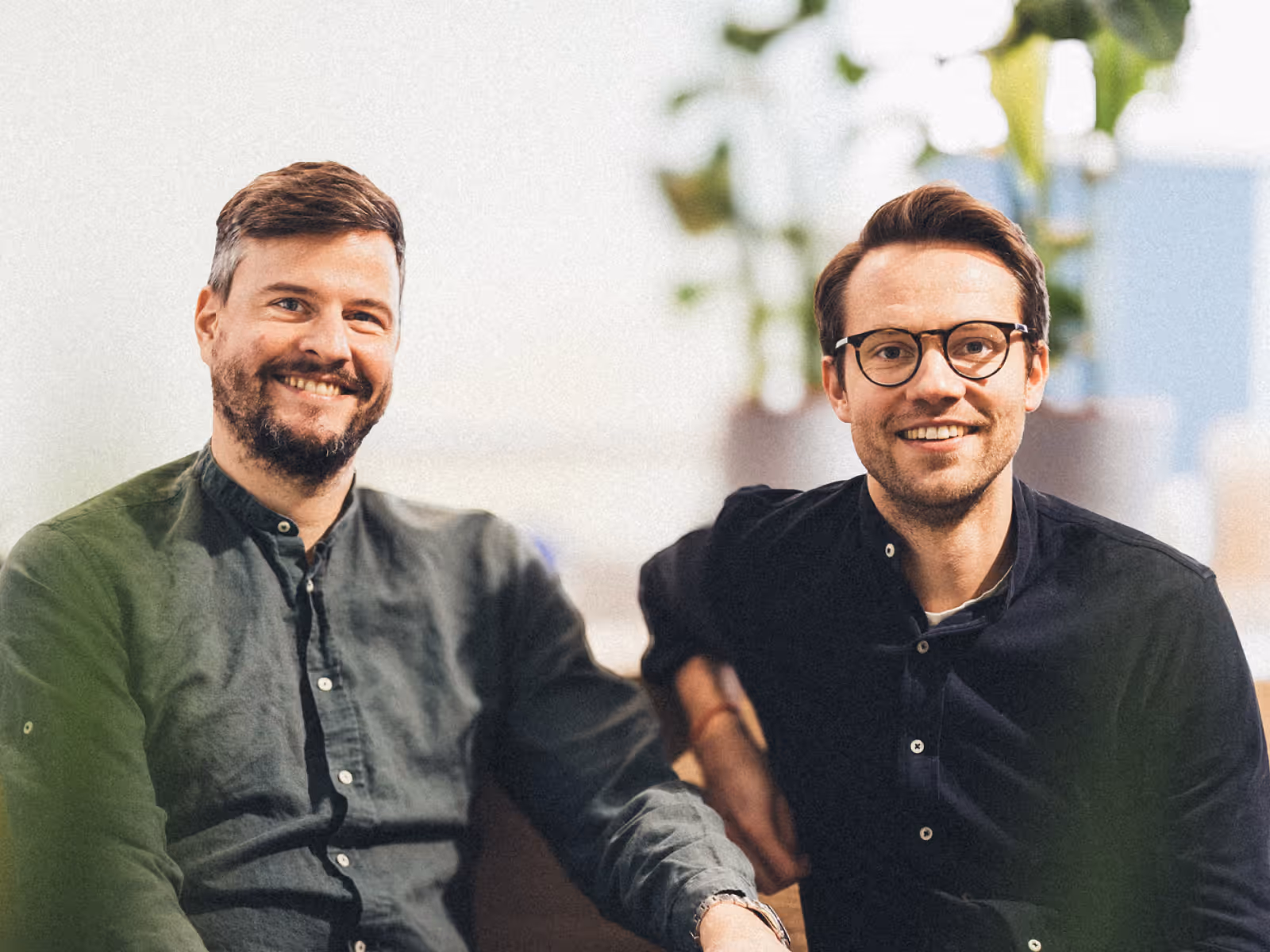 Michael Loy (links) und Andreas Michel (rechts), Gründer von Ayunis.