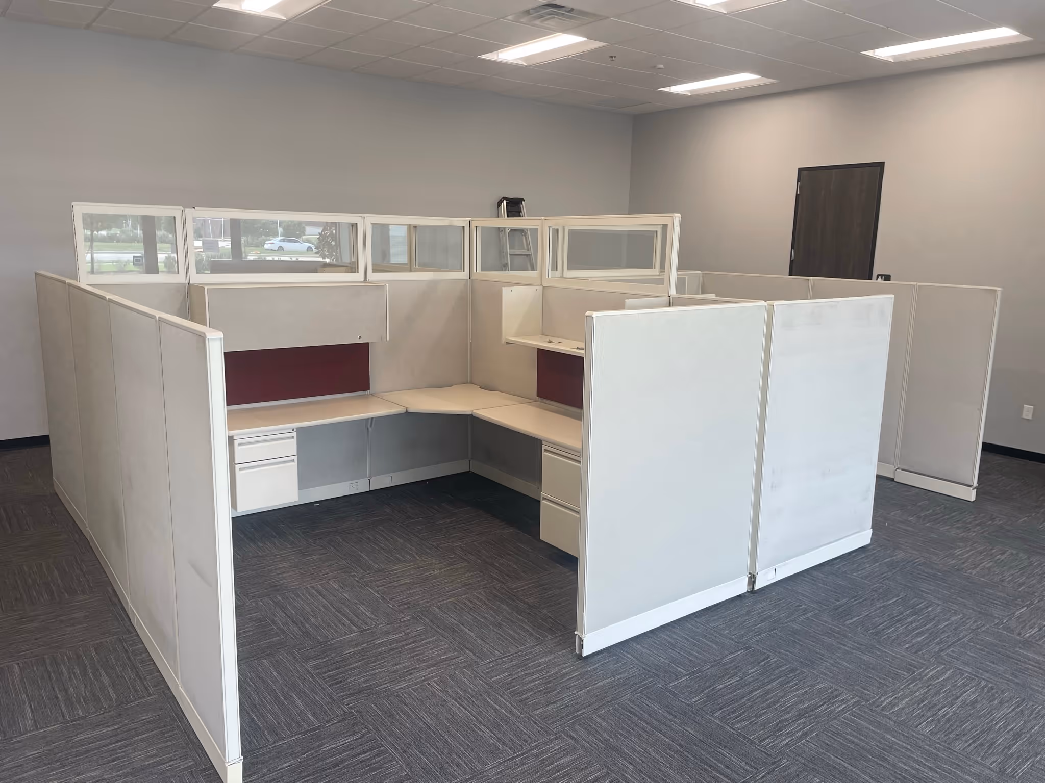 Office cubicle installation by A‑Breasy Assembly & Services in Dallas, creating a clean and functional workspace layout.