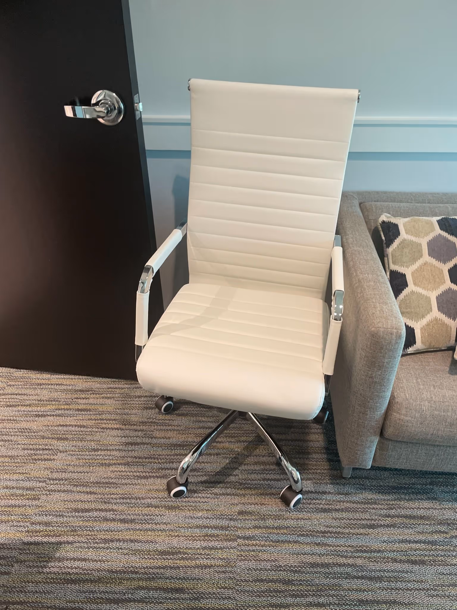 Ergonomic Chair Assembly