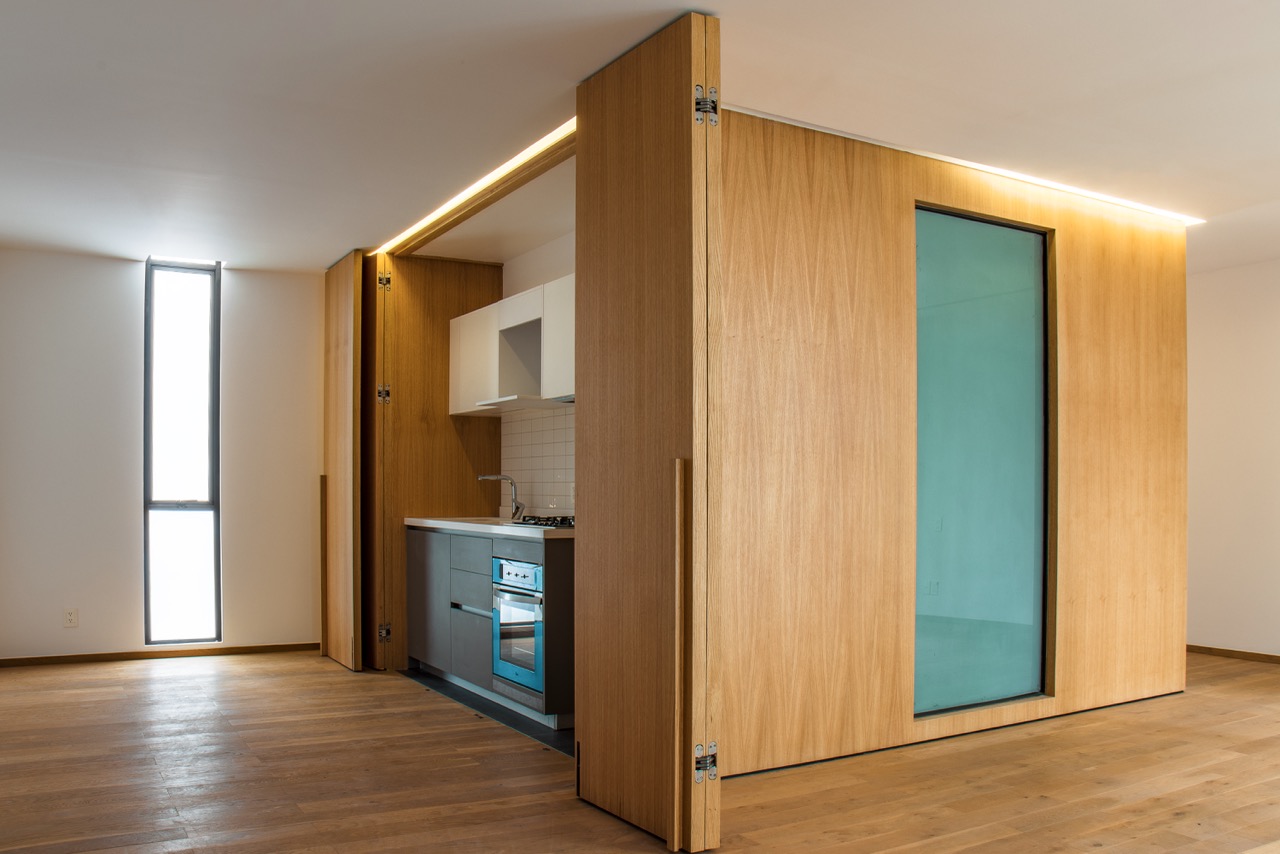 Juan de la Barrera · Room 2