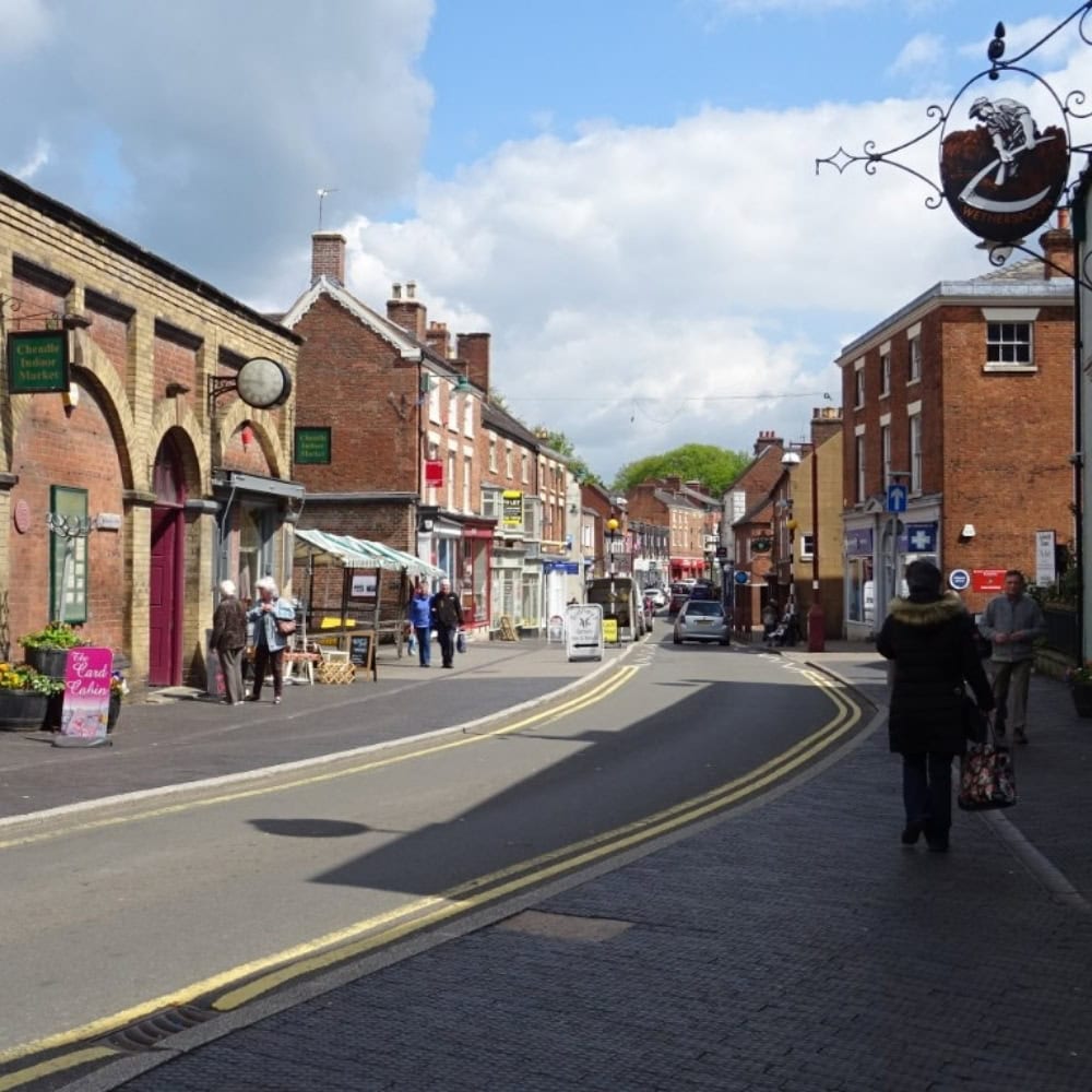 tree surgeons in cheadle