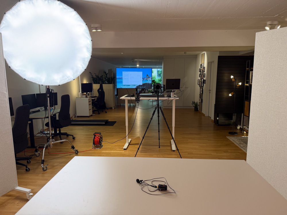 Luck Surface Area: Wie das Rote Kreuz und CNN mein 164 m² Kreativstudio in St. Gallen für eine weltweite Live-Übertragung eroberten