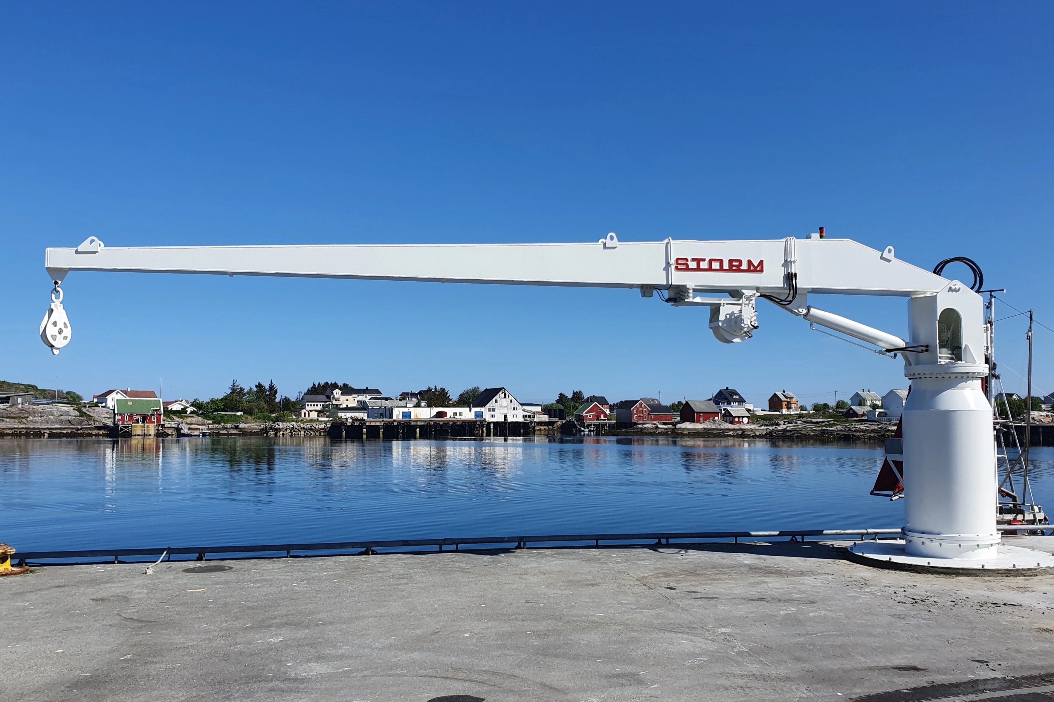 image of maintenance crew working on aircraft