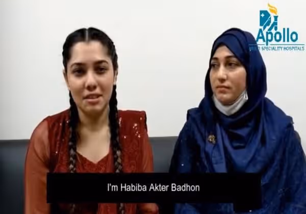 Habiba Akter Badhon had scarless thyroid tumour surgery by Dr. Shantanu Panja at Apollo Kolkata