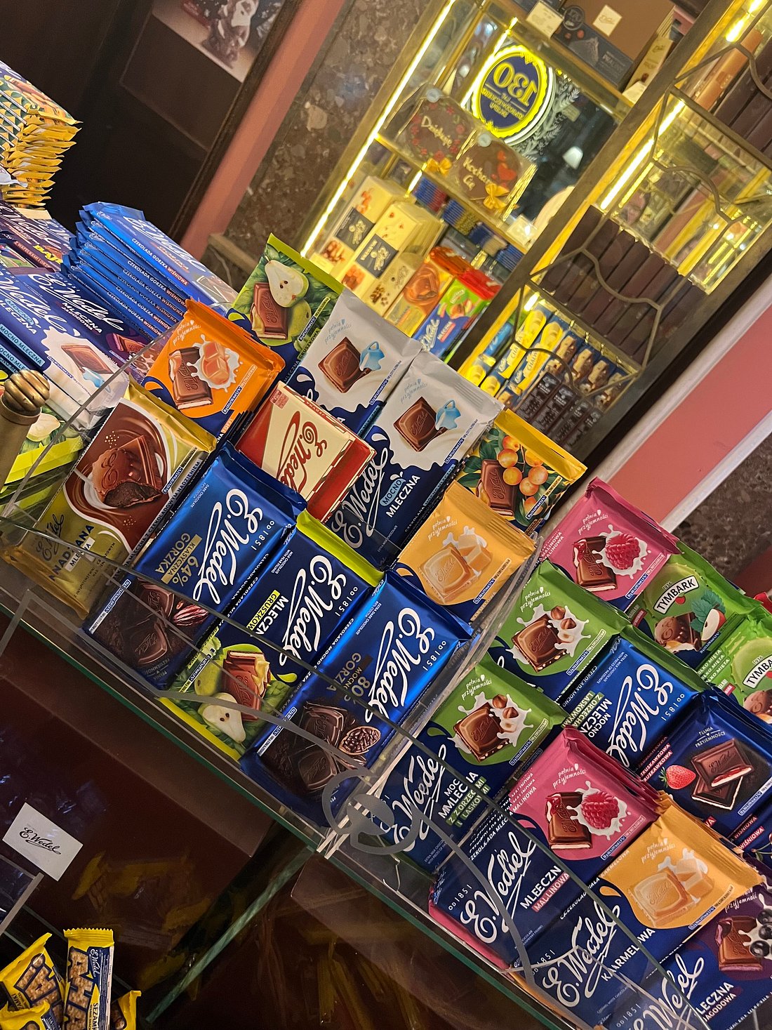 image of a decorated event setting (for a chinese restaurant)