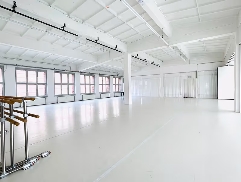 SENECA INTENSIV Studio 3