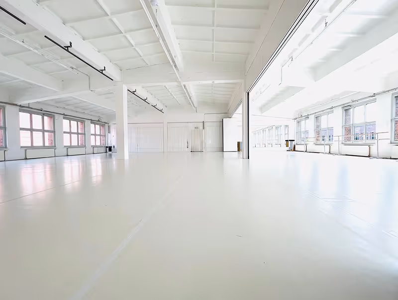 SENECA INTENSIV Studio 4