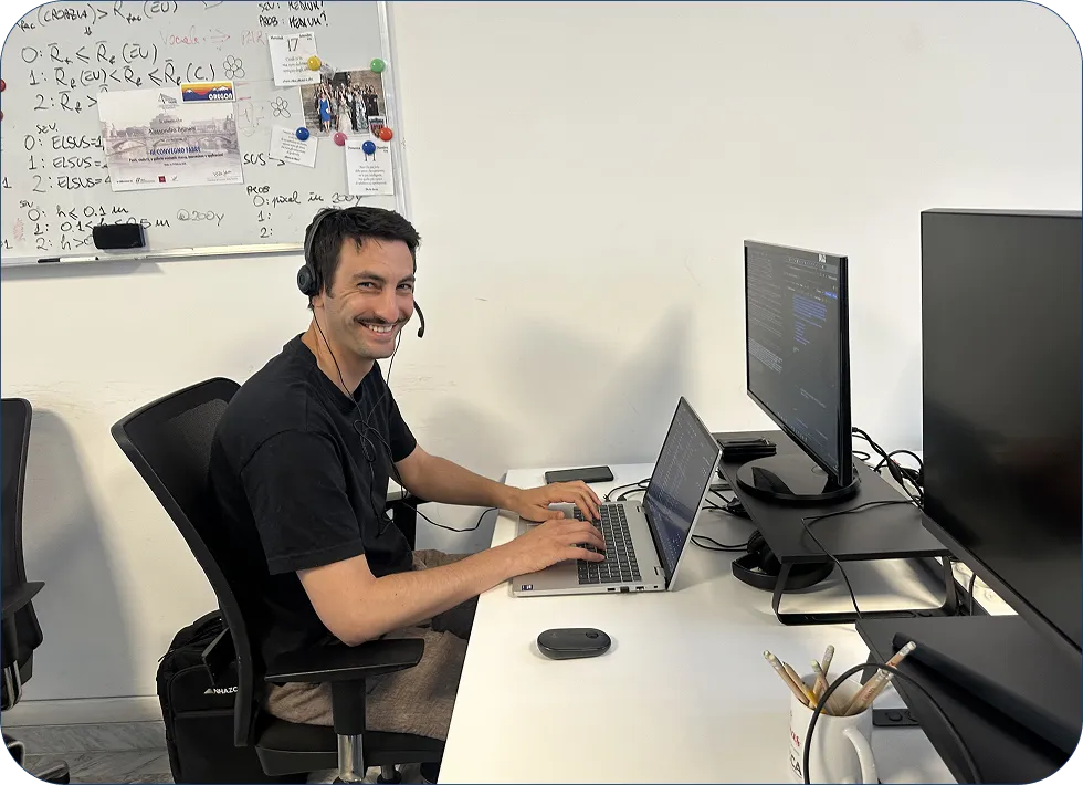 Un professionista di IntelligEarth al lavoro