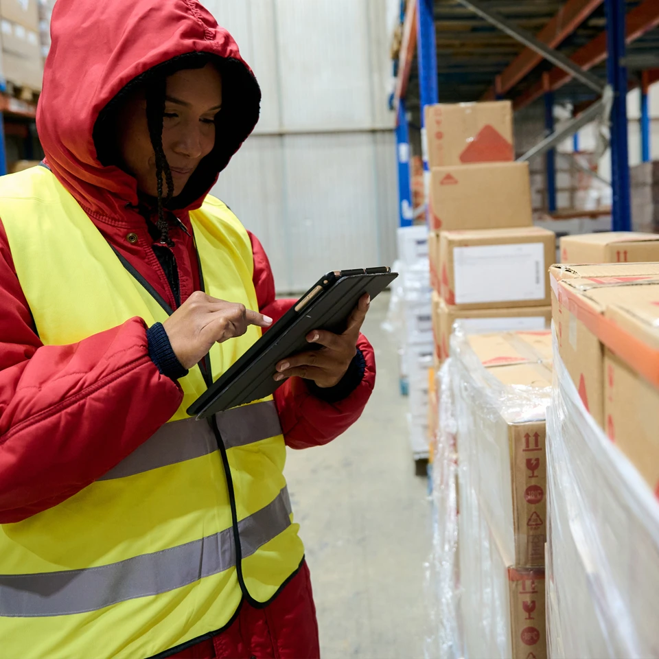 temperature monitoring in cold chain shipping