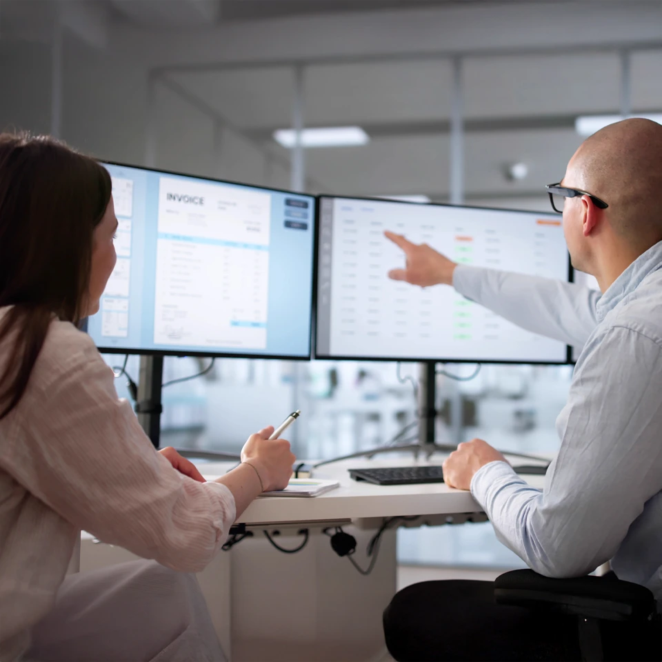Cash flow analysis at freight brokerage