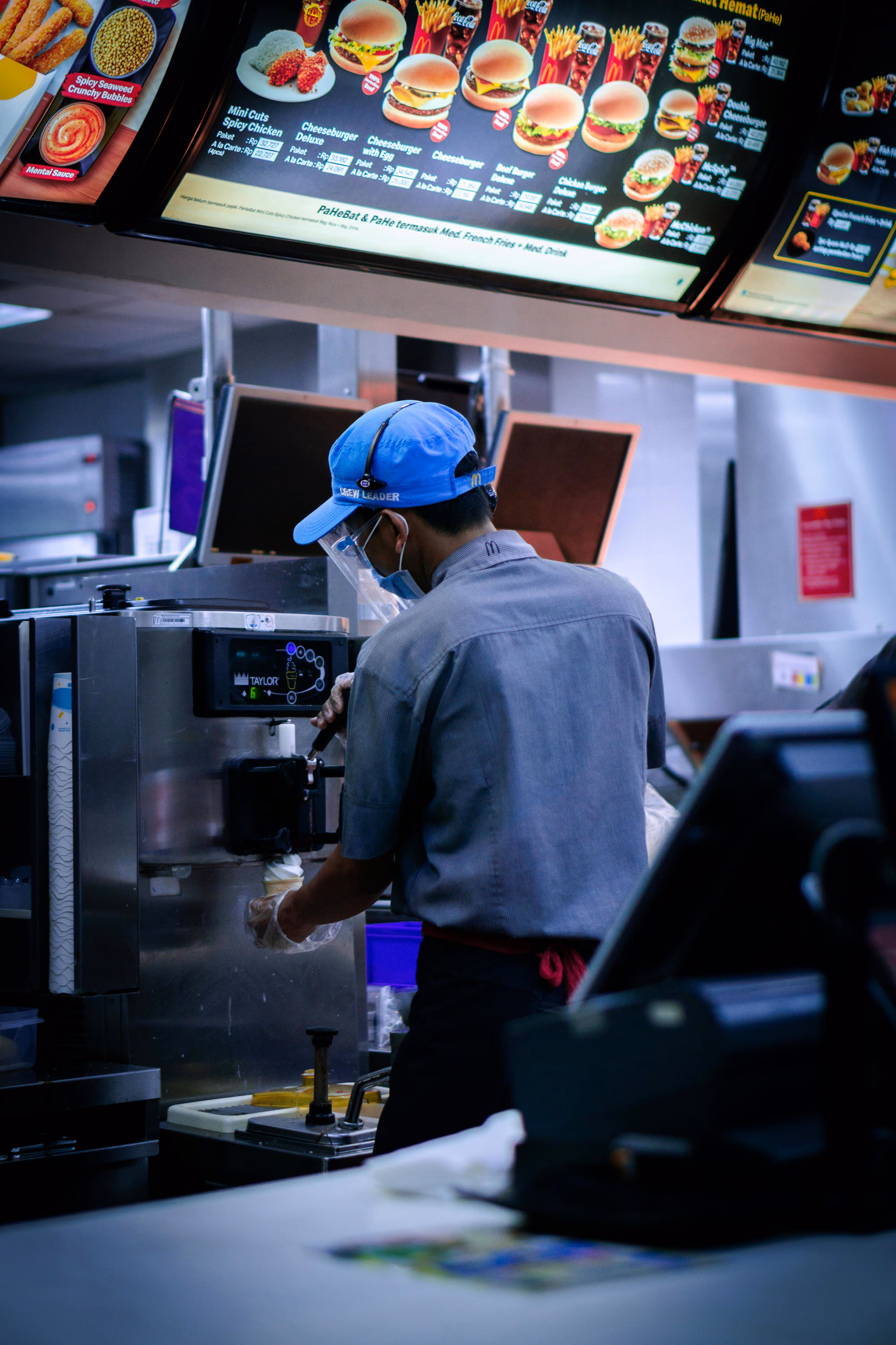 How to Create Financial Projections to Secure Financing for a Franchise