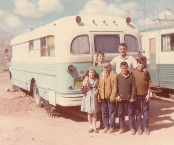 Old photo of Jerry, Anet and their children.