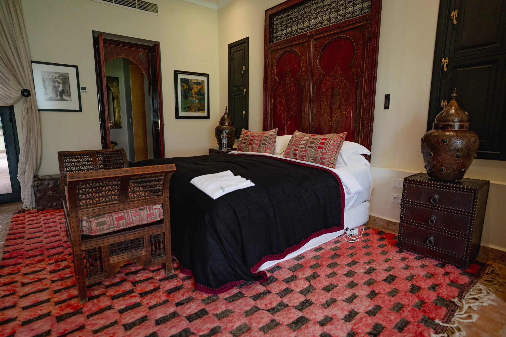 Suite sitting area at Ezzahra Estate