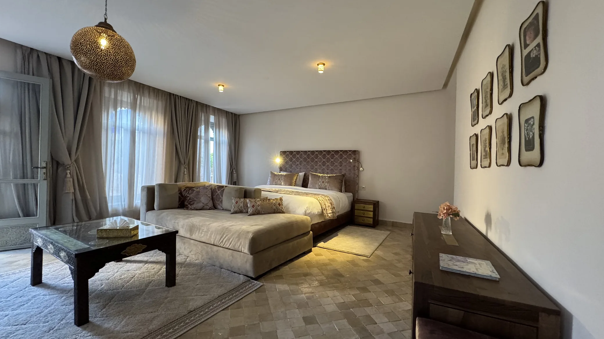 Royal suite lounge at Kasbah Moon