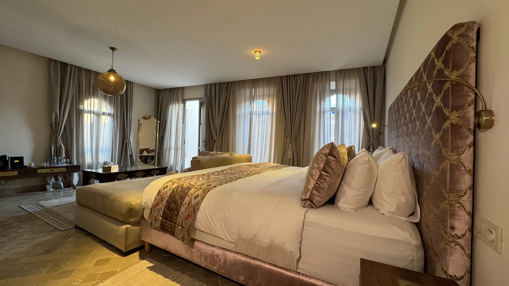 Suite bedroom at Kasbah Moon