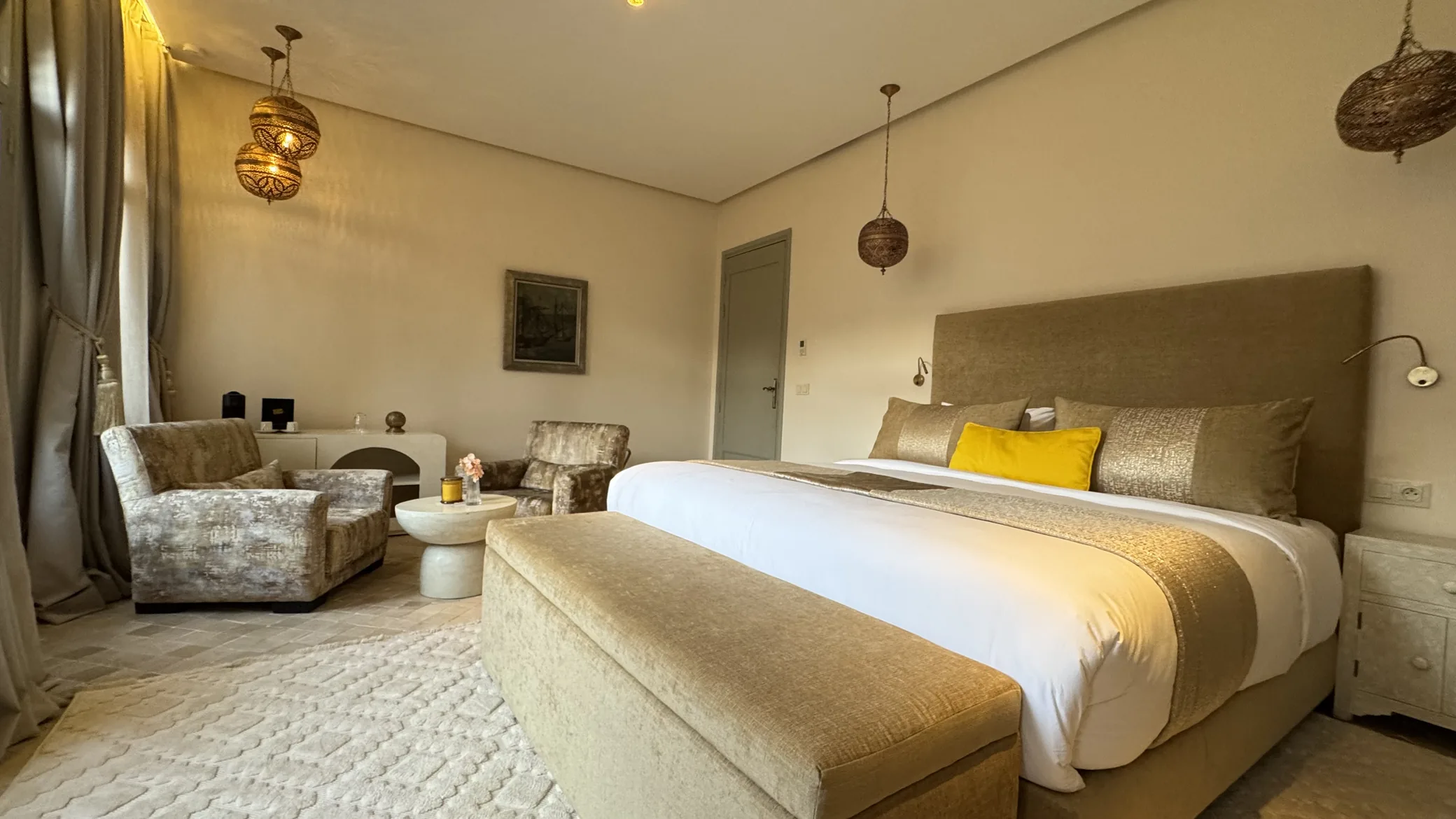 Suite seating area at Kasbah Moon
