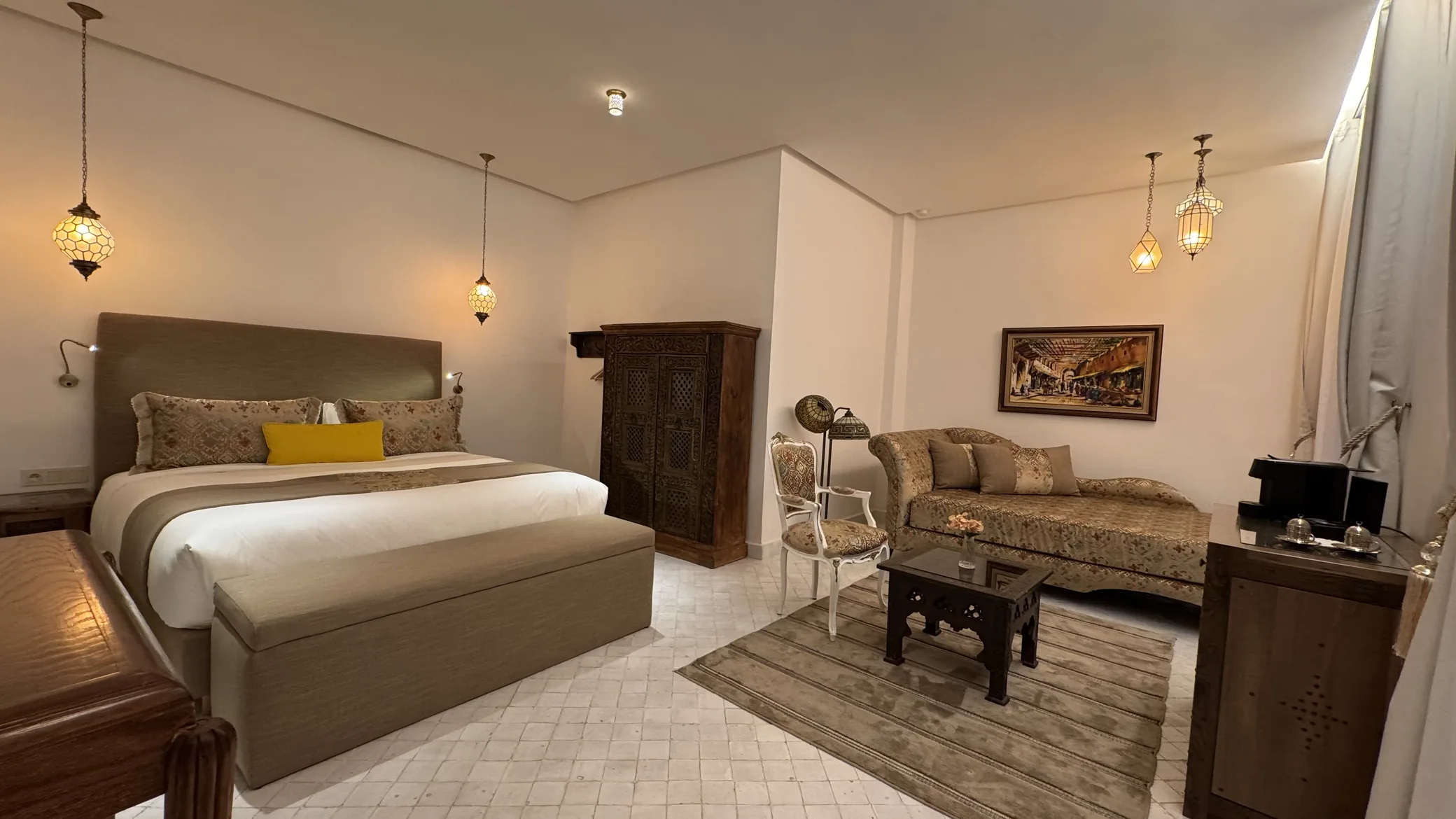 Suite living room at Kasbah Moon